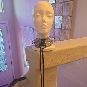 Elegant Silver Lace Choker Necklace